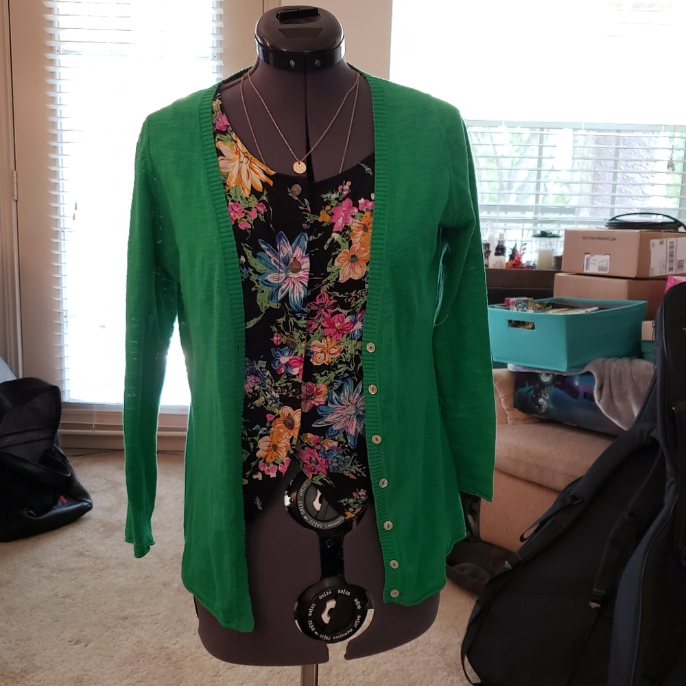 SCREEN WORN Lydia Martin Green cardigan